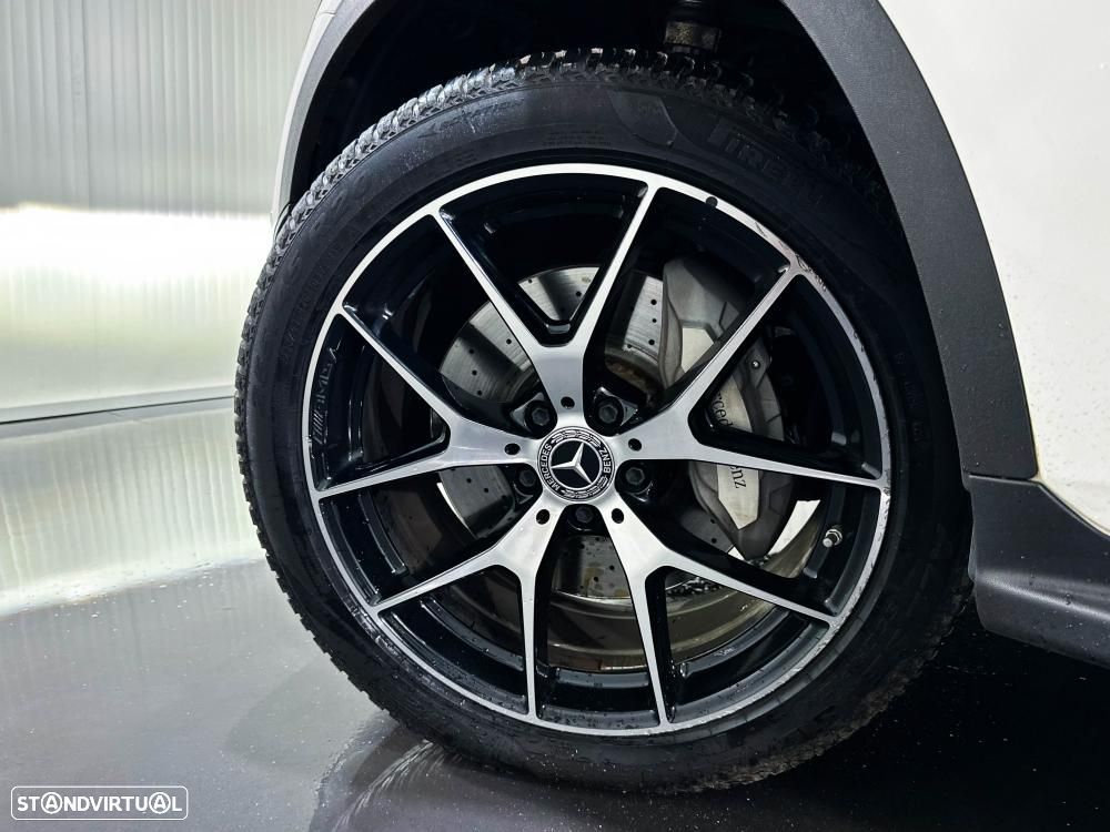 Mercedes-Benz GLC 300 de 4Matic 9G-TRONIC AMG Line - 57