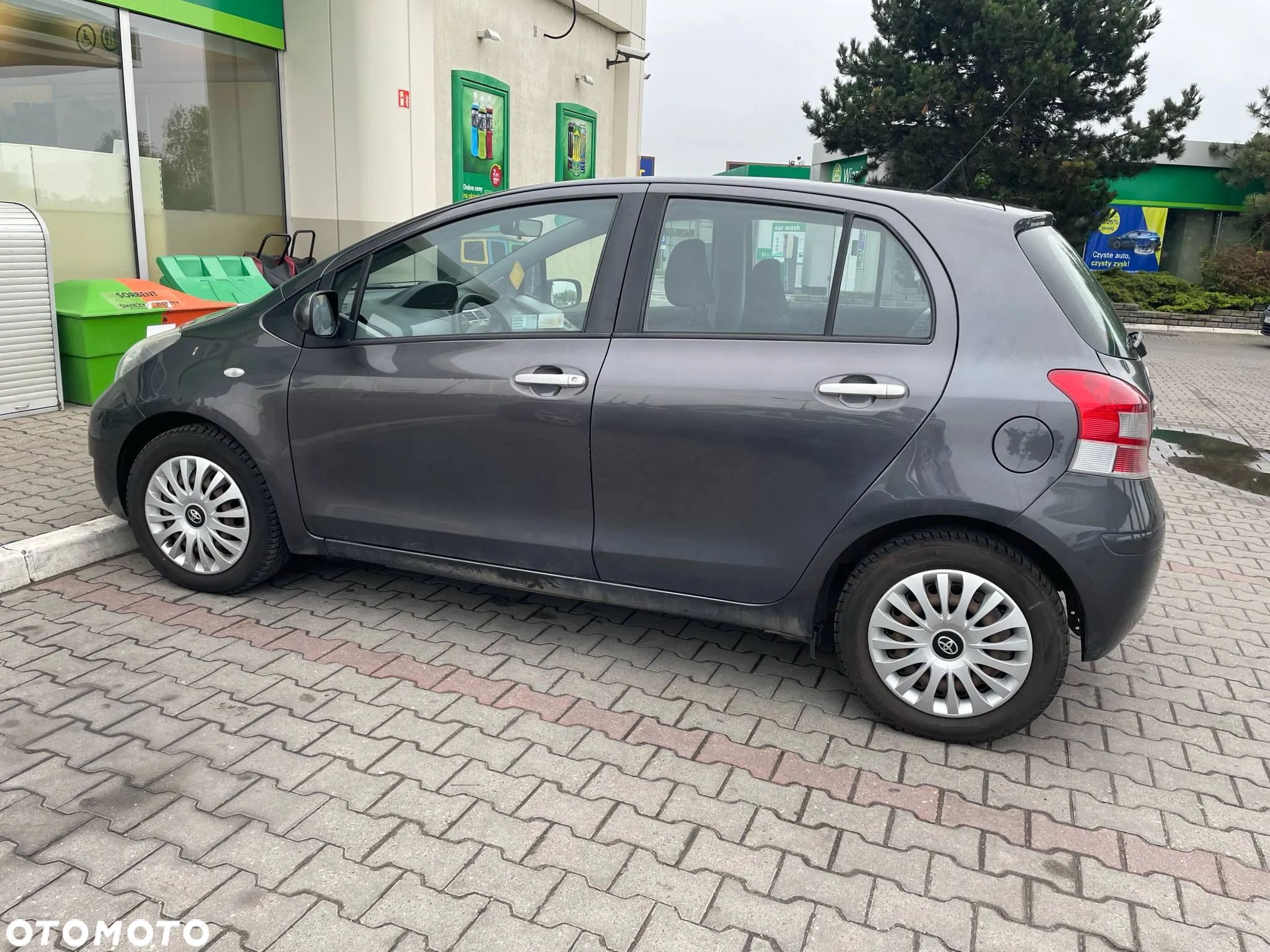 Toyota Yaris 1.33 Active - 1