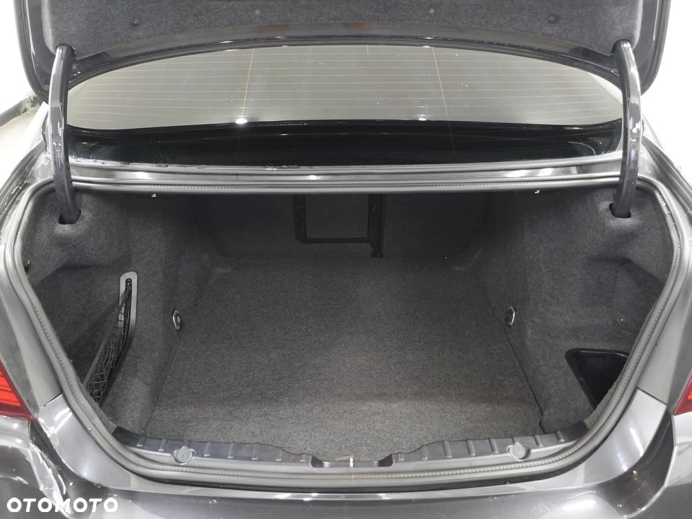 BMW Seria 5 - 22