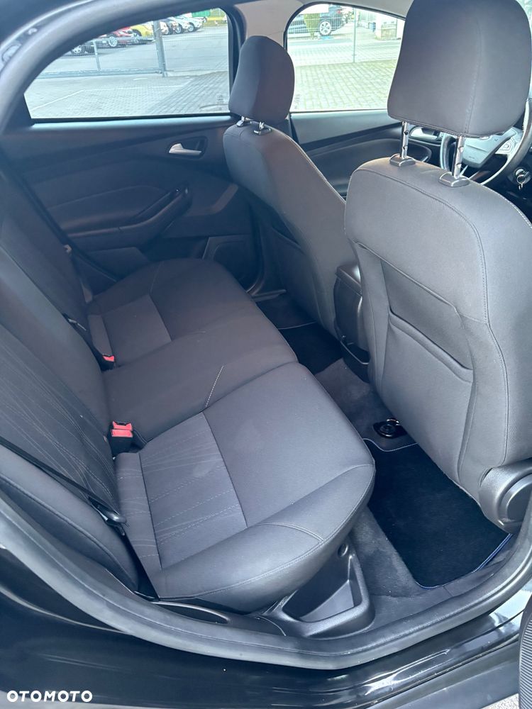 Ford Focus - 18