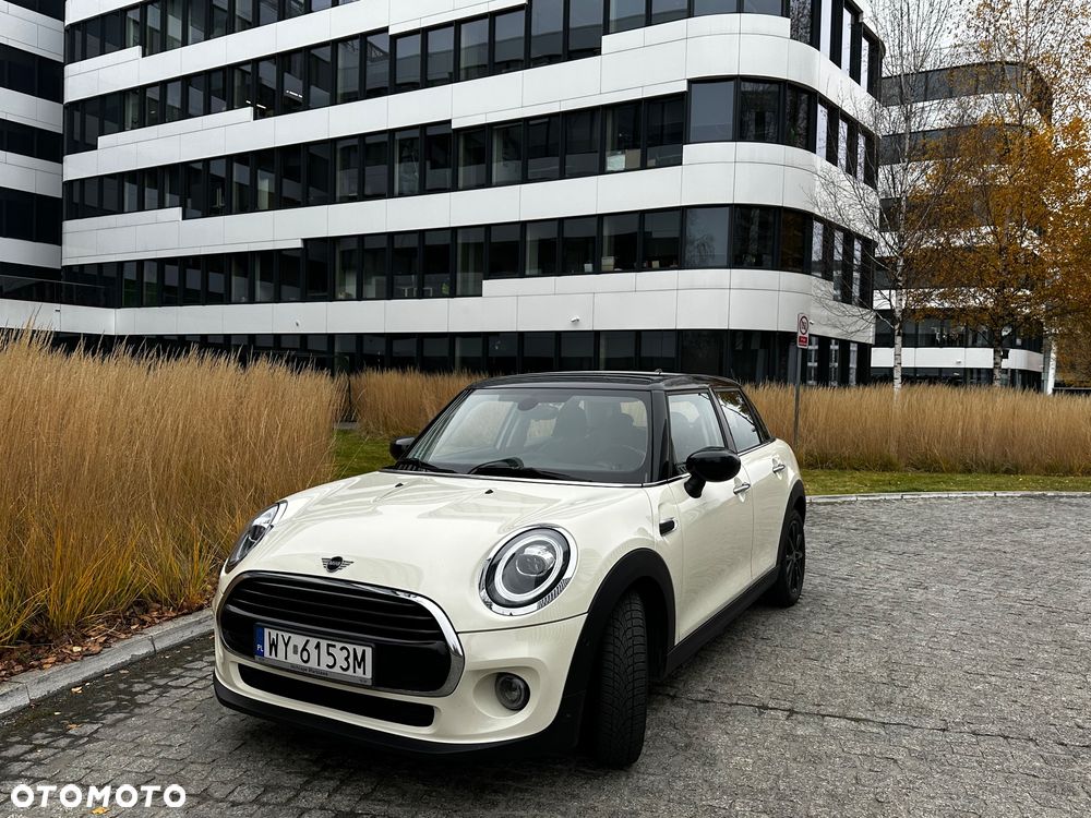 MINI Cooper Standard - 1