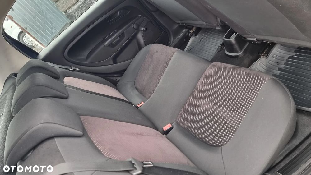 Fiat Grande Punto 1.4 8V Dynamic - 11