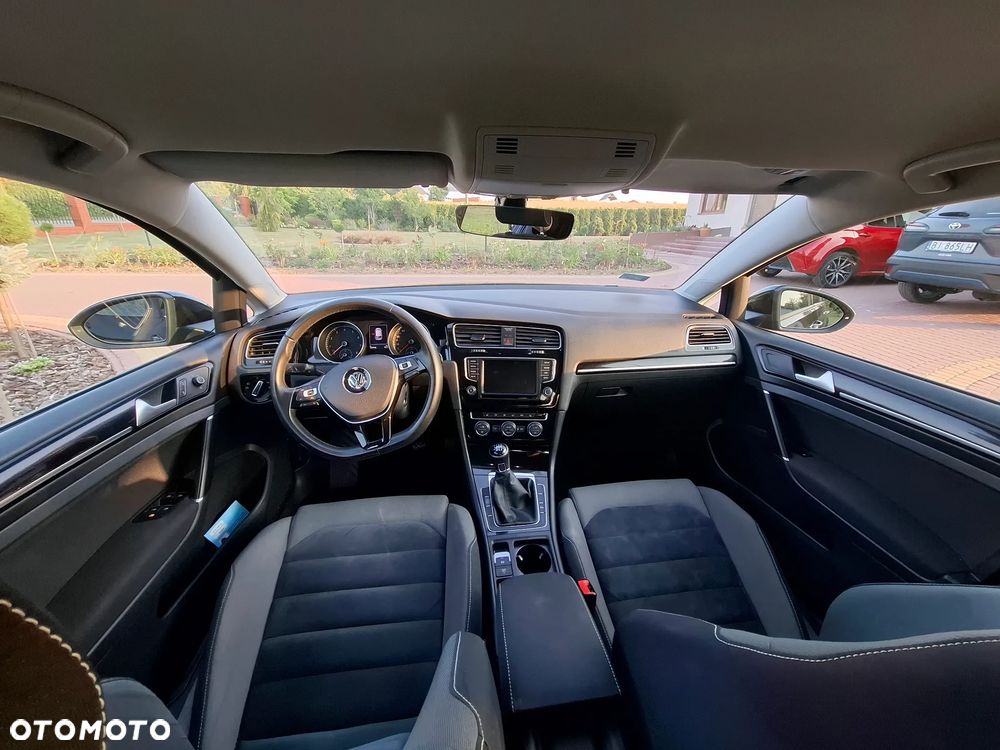 Volkswagen Golf 1.4 TSI BMT Highline - 5
