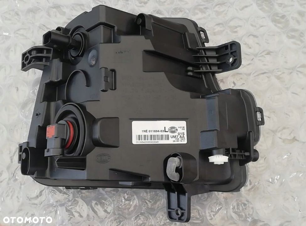 SCIROCCO 137 138 LAMPA PRZECIWMGIELNA HELLA NOWA P - 4