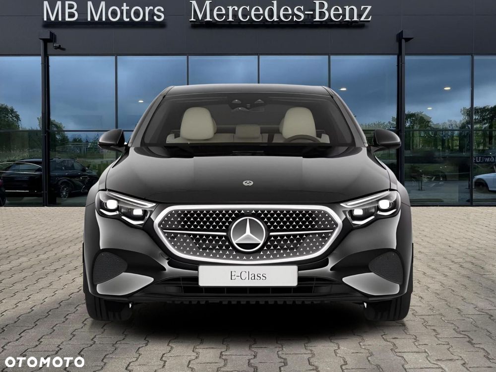 Mercedes-Benz Klasa E - 9