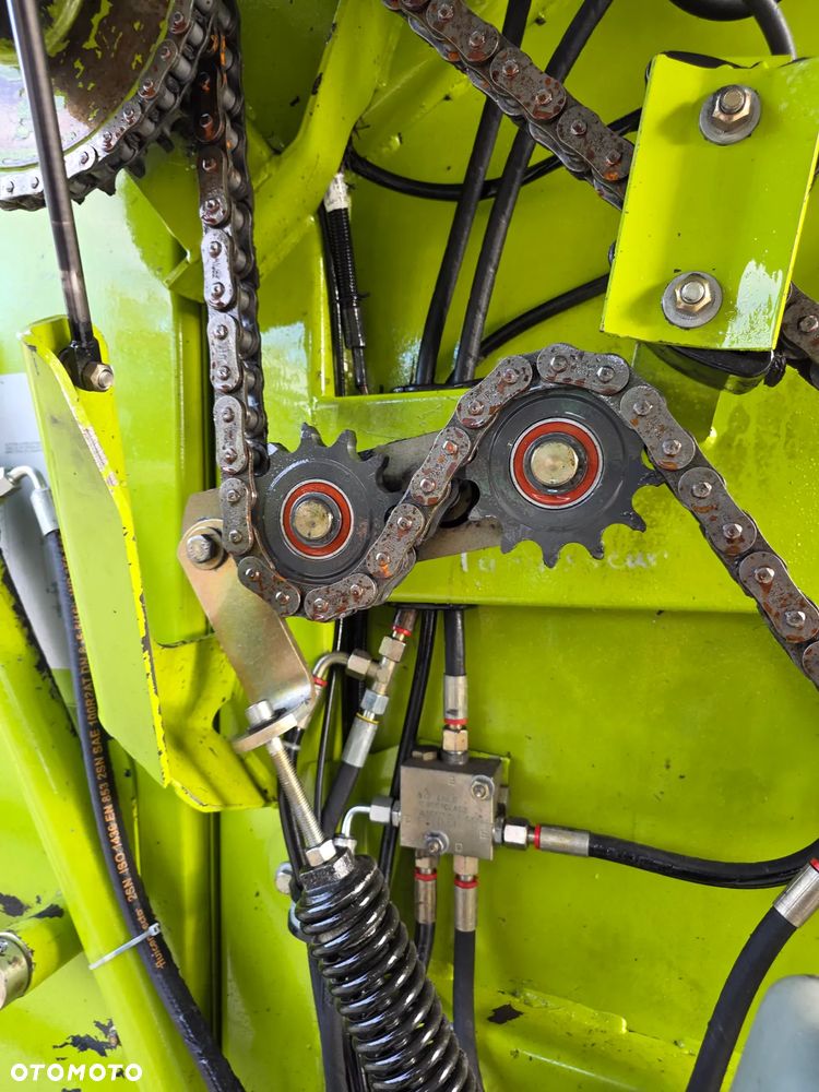 Claas Variant 260 - 15