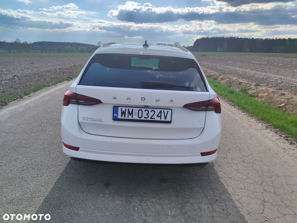 Skoda Octavia 2.0 TDI DSG Style - 7