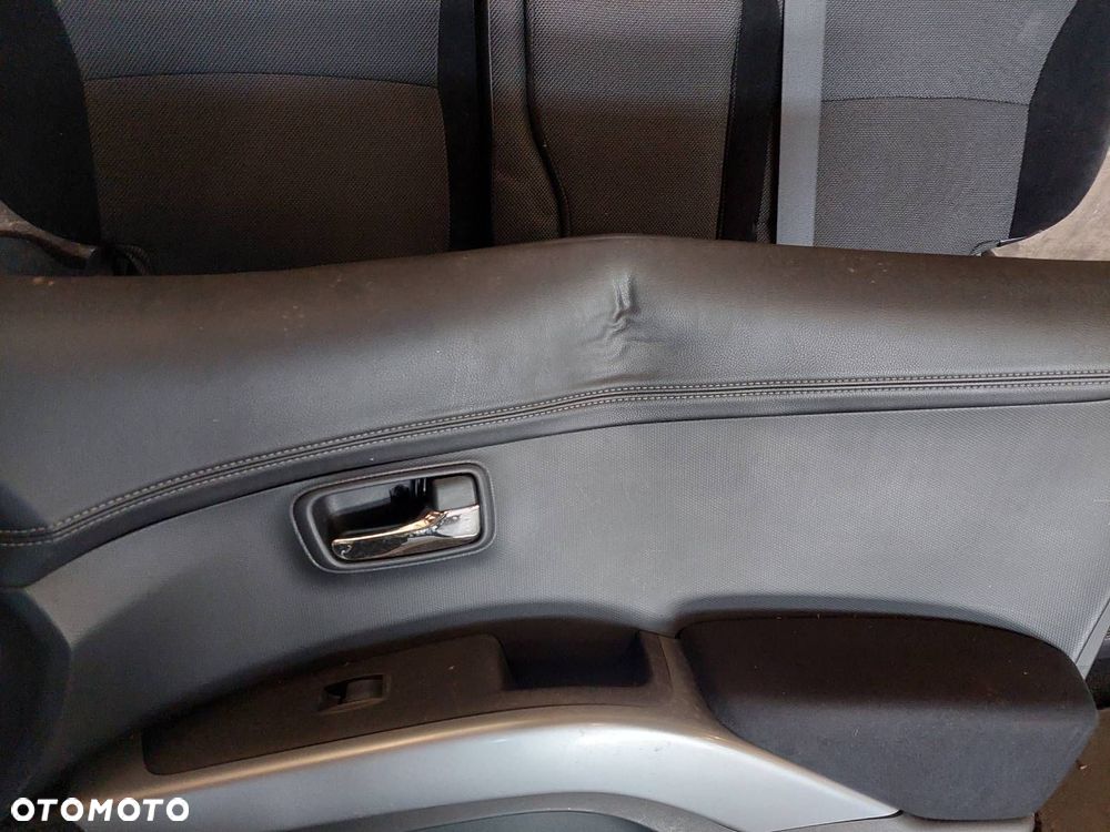 FOTELE KOMPLET LEWY PRAWY KANAPA TYŁ + BOCZKI MITSUBISHI OUTLANDER II - 8