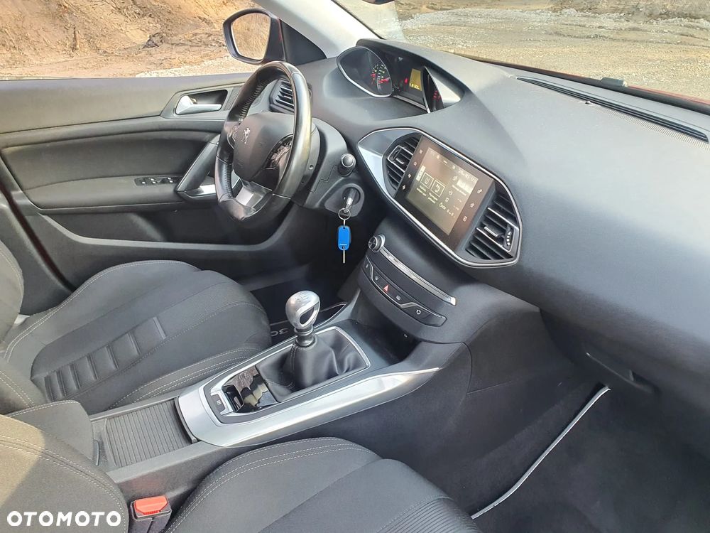 Peugeot 308 130 e-THP Stop & Start Allure - 10