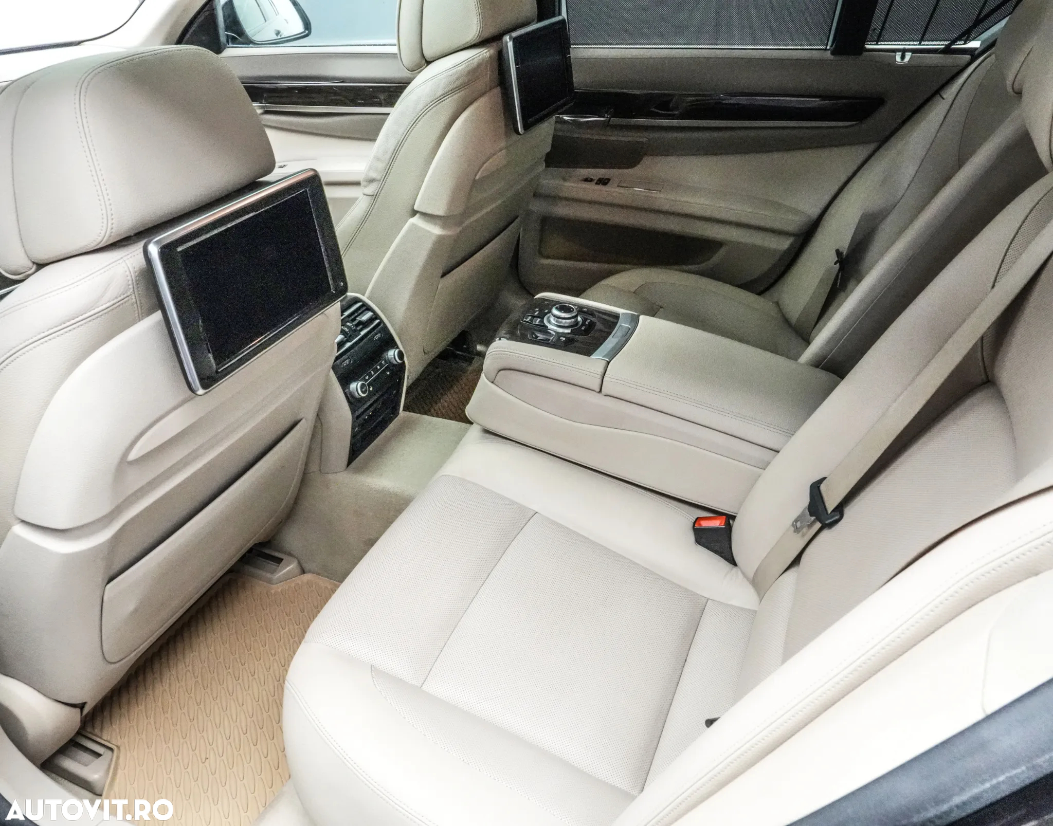 BMW Seria 7 730d xDrive - 18