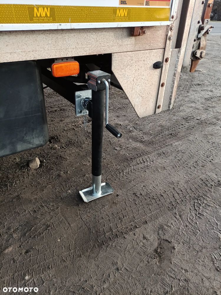 Nissan Cabstar - 8