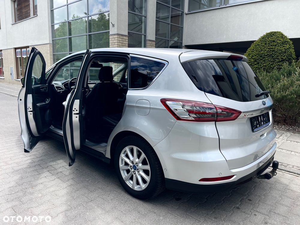 Ford S-Max - 15