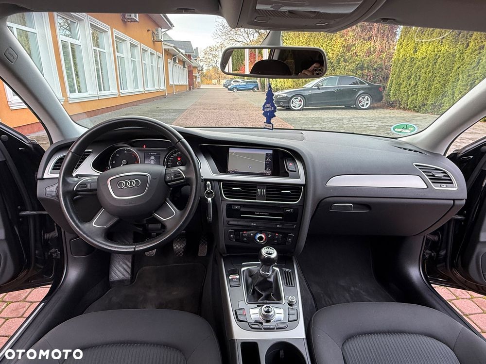 Audi A4 Avant 2.0 TDI DPF Attraction - 23