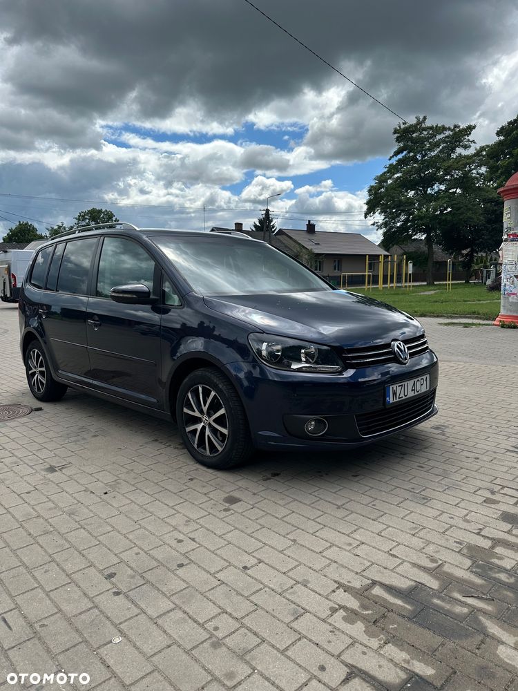 Volkswagen Touran 1.6 TDI DPF BlueMot Comfortline - 4