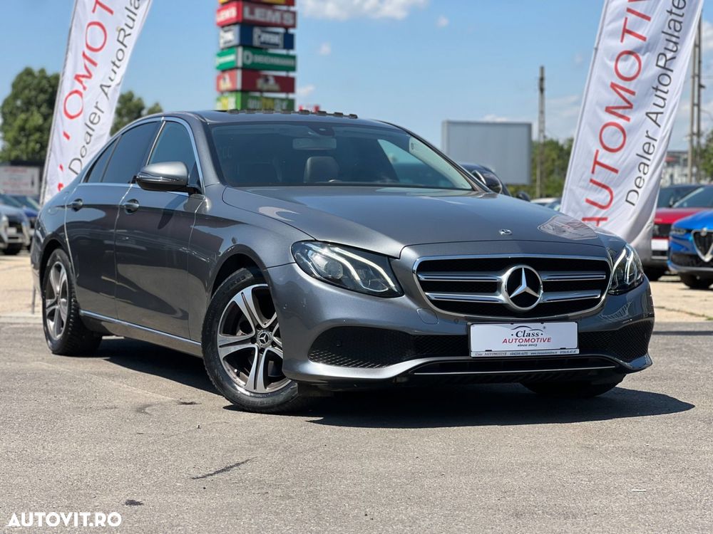 Mercedes-Benz E 200 4MATIC - 4