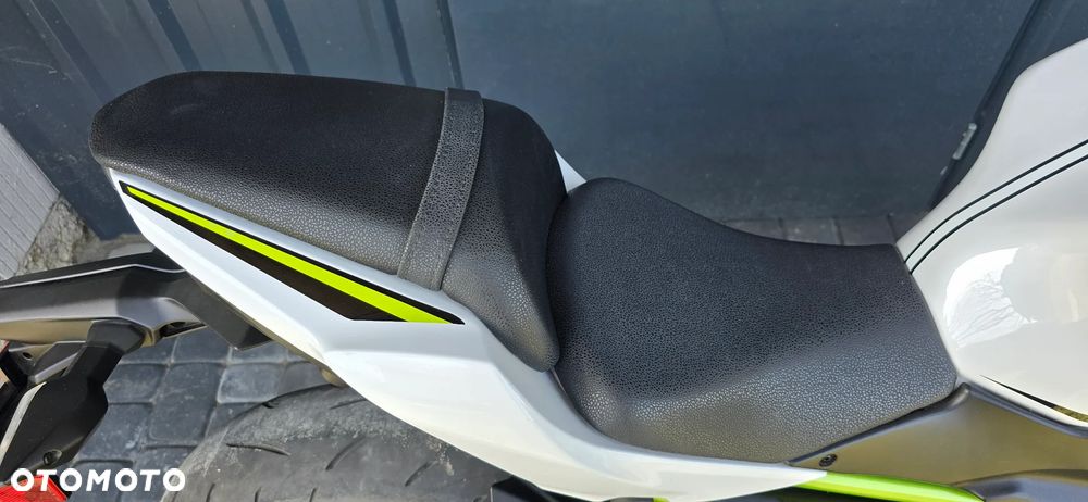 Kawasaki Z 650 - 8