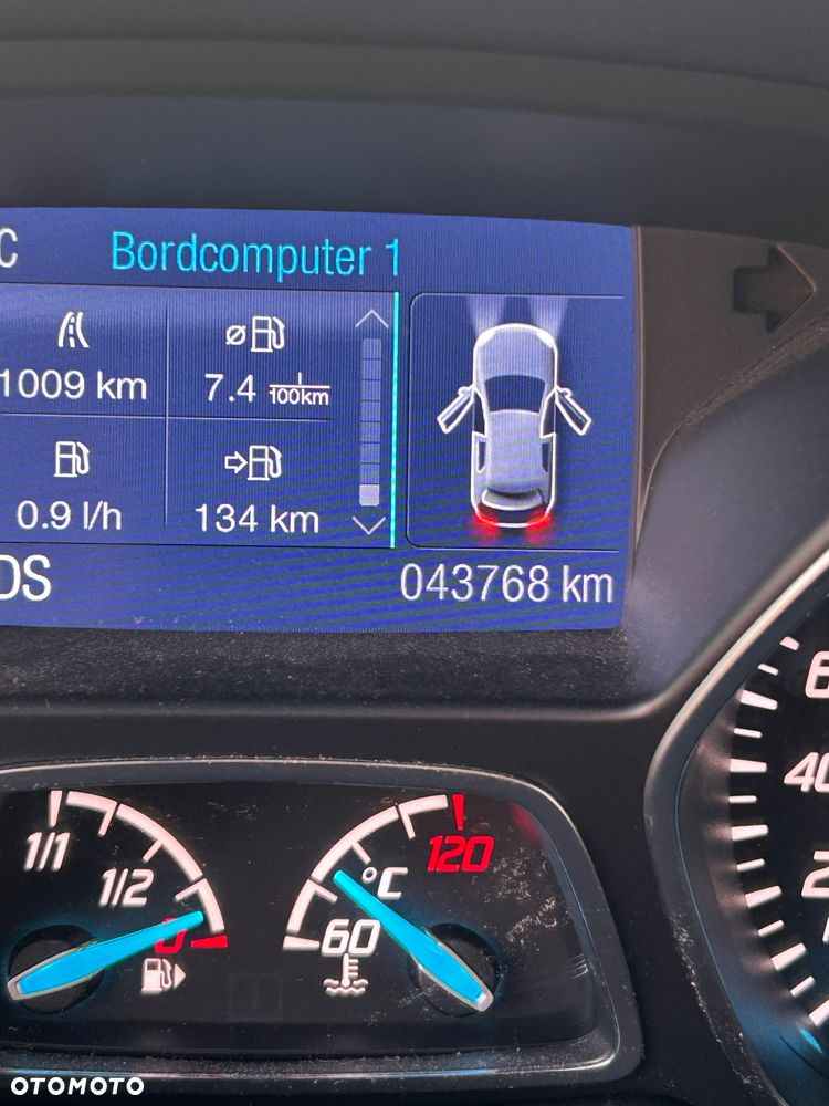 Ford Kuga - 18