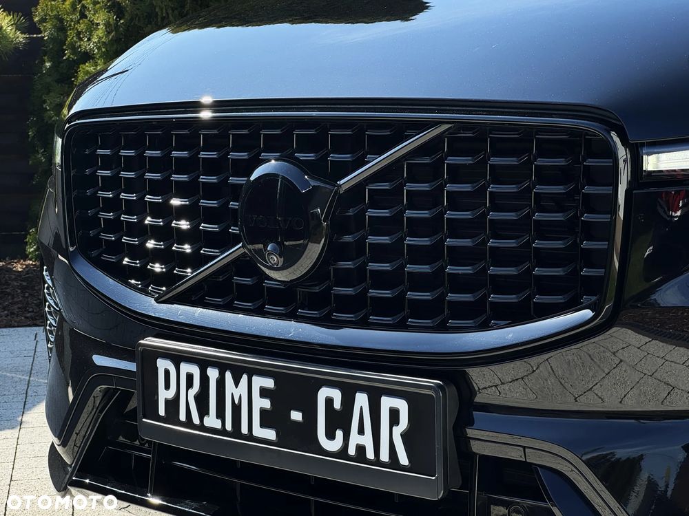 Volvo XC 60 B4 D AWD Plus Dark - 3