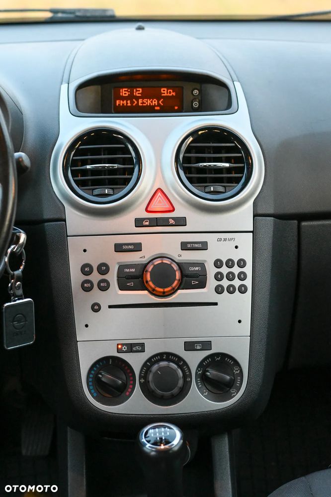 Opel Corsa 1.2 16V EcoFLEX Satellite - 13