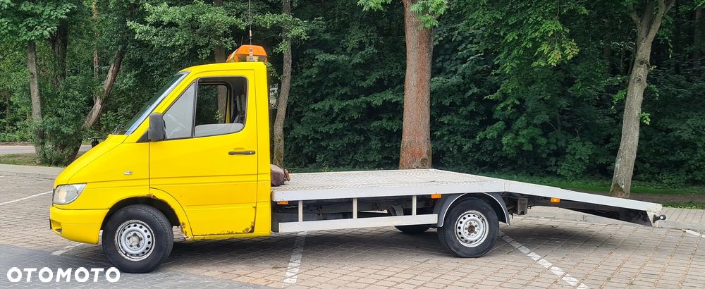 Mercedes-Benz SPRINTER - 3