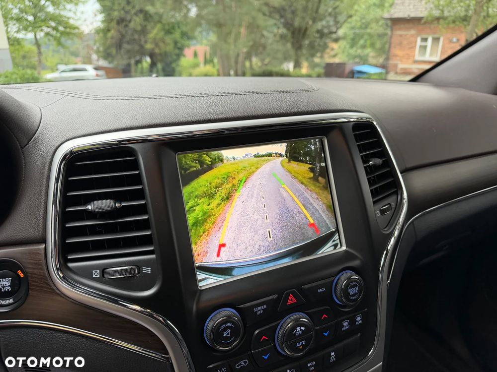Jeep Grand Cherokee 3.0 CRD Overland Summit - 36
