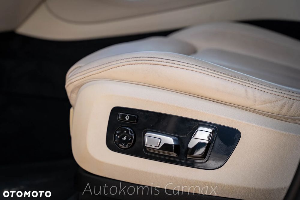 BMW X5 xDrive45e - 17