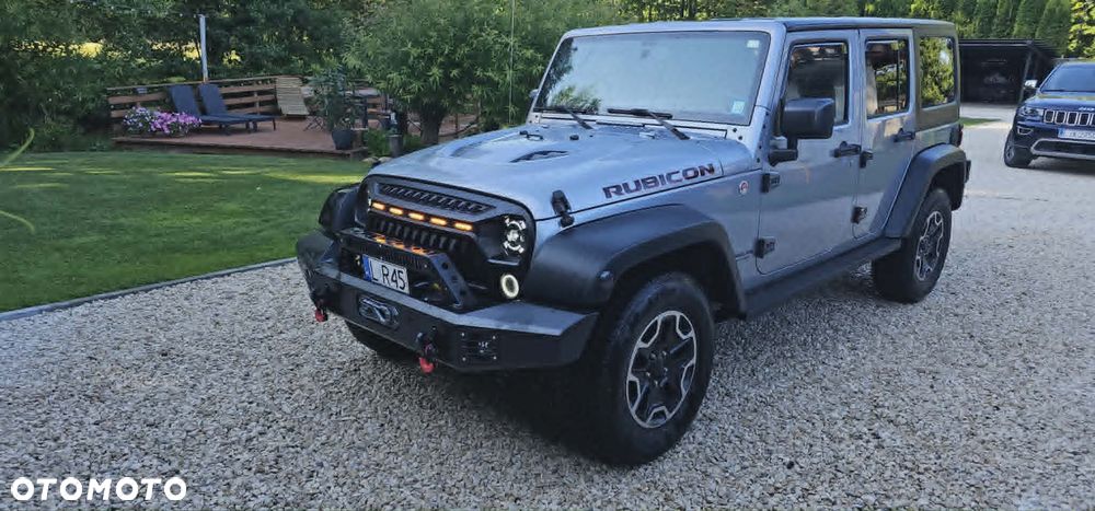 Jeep Wrangler - 1