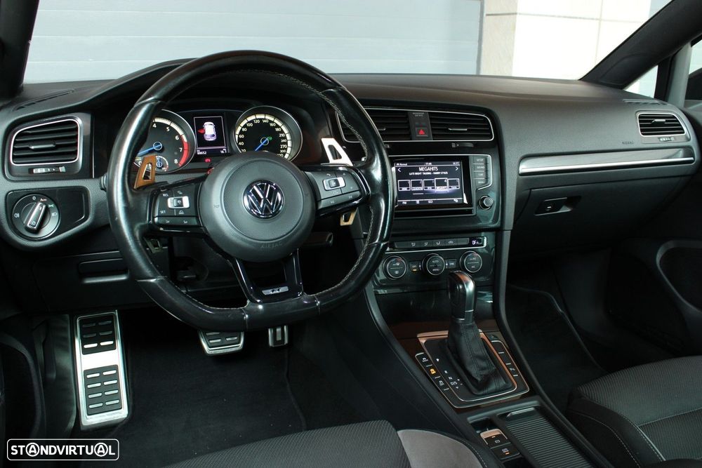 VW Golf R 2.0 TSI OPF 4Motion DSG - 26