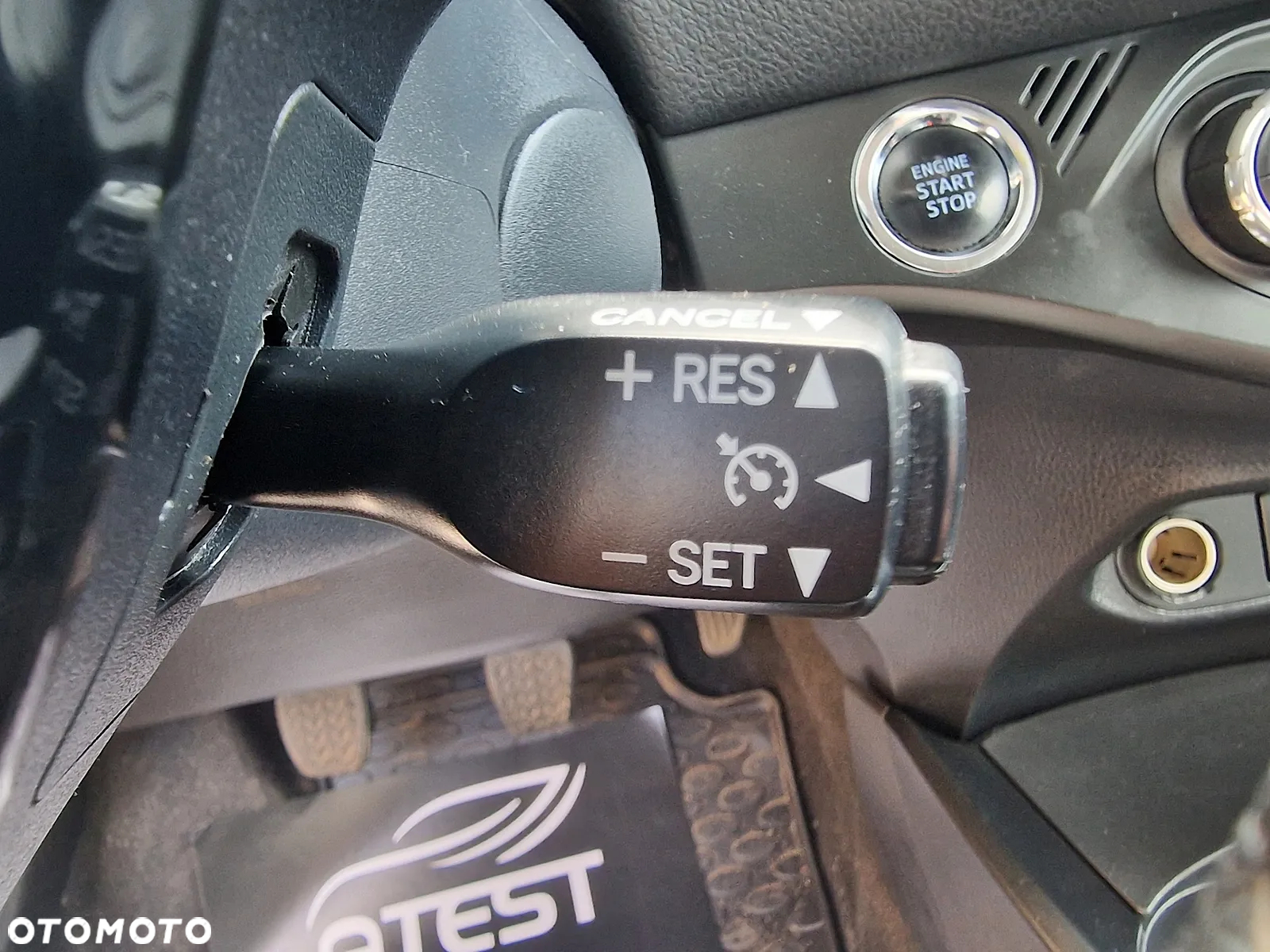 Toyota Yaris 1.5 Active - 17