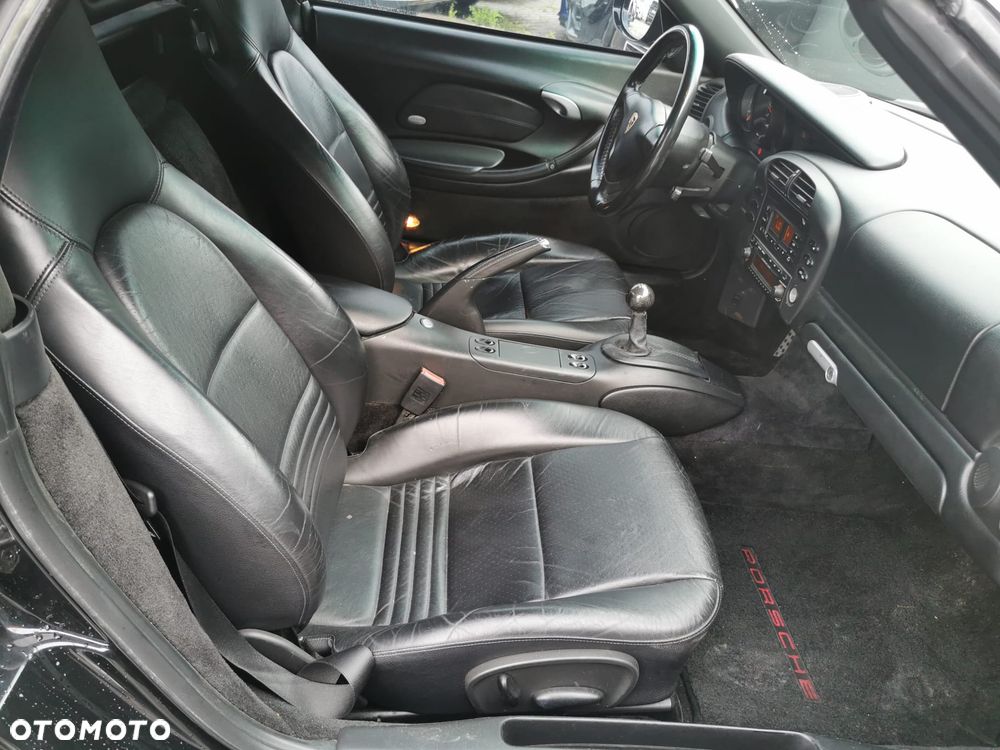 Porsche Boxster 2.7 - 10