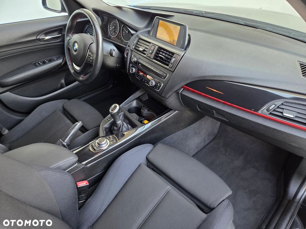 BMW Seria 1 120d xDrive BluePerformance Sport Line - 10