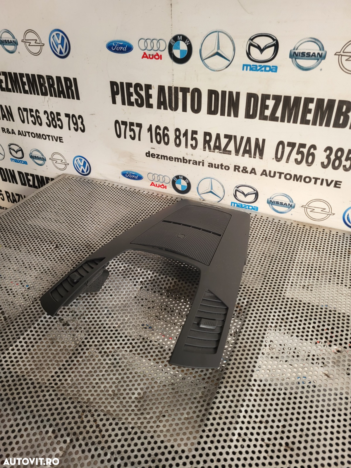 Ornament Superior Bord Grile Grila Aerisire Ventilatie Bord Opel Zafira B Dezmembrez Opel Zafira B - 2