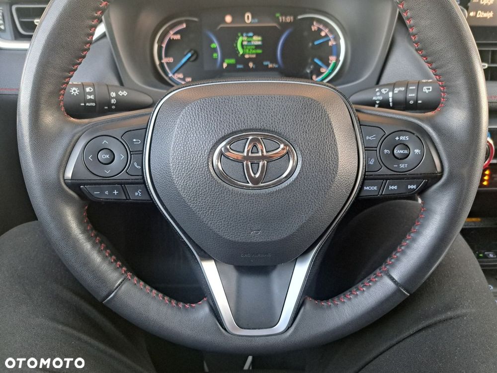 Toyota RAV4 - 11