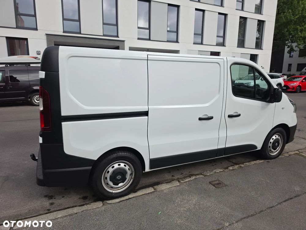 Renault Trafic - 10