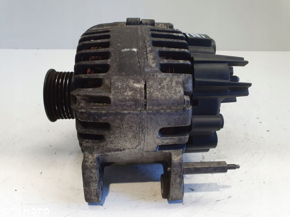 ALTERNATOR VW Golf V 1.6 FSI _ valeo 03C903023B 110A Alternator Oryginał - 5