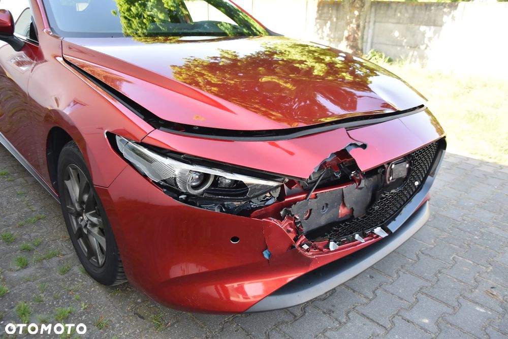 Mazda 3 e-SKYACTIV-G 2.0 M HYBRID DRIVE - 18