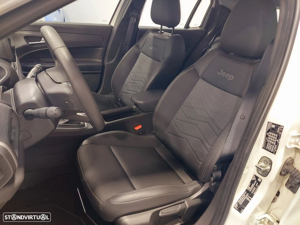 Jeep Avenger 1.2 GSE T3 Altitude - 8