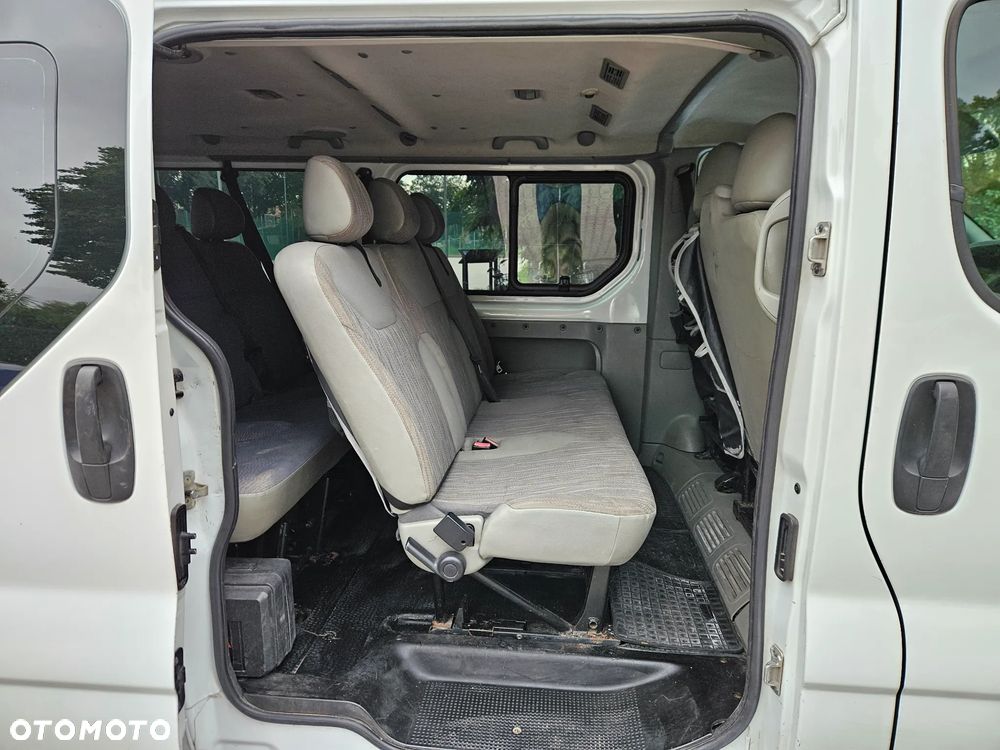 Renault Trafic - 9