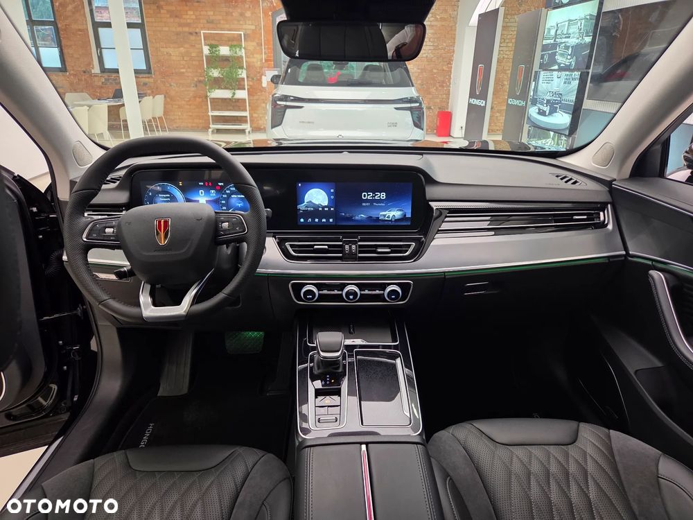 Hongqi HS5 2.0T Executive AWD - 18