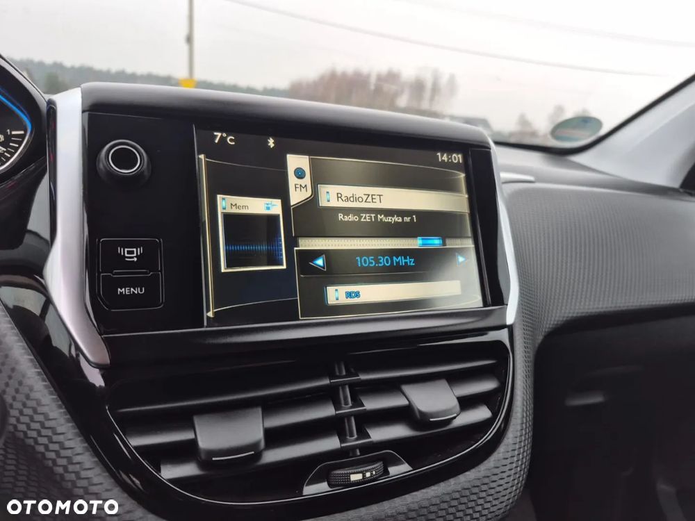 Peugeot 2008 e-HDi FAP 92 STOP & START Allure - 20