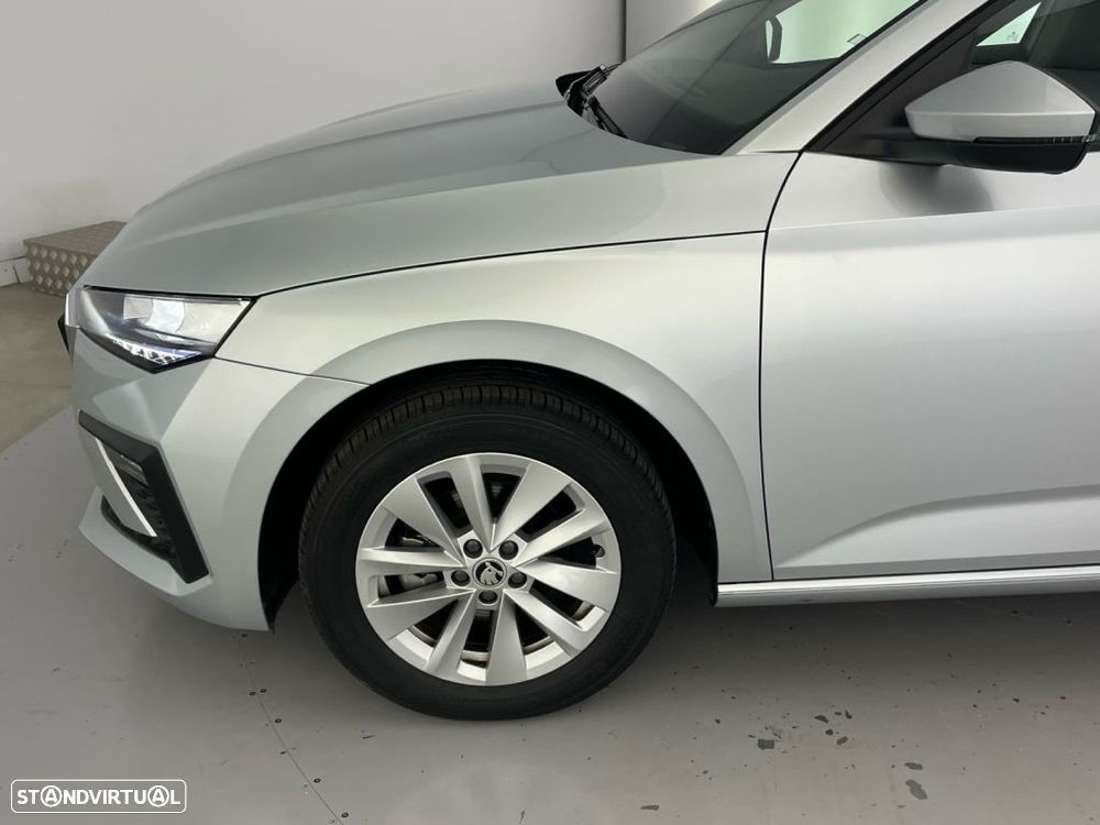 Skoda Scala 1.0 TSI DSG — fotografia 19