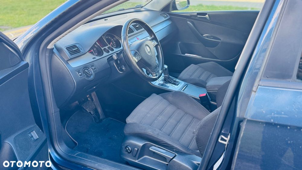 Volkswagen Passat 2.0 TDI DPF Comfortline DSG - 9