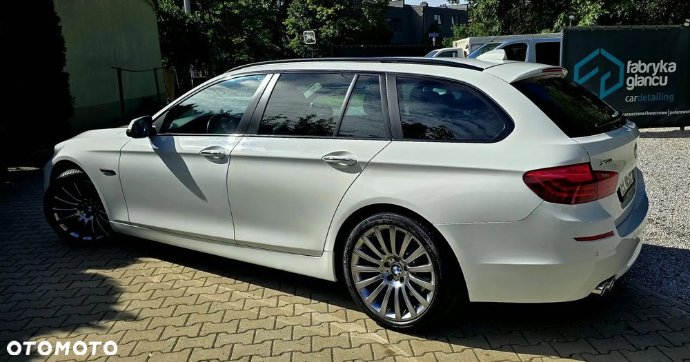 BMW Seria 5 530d xDrive Luxury Line - 13