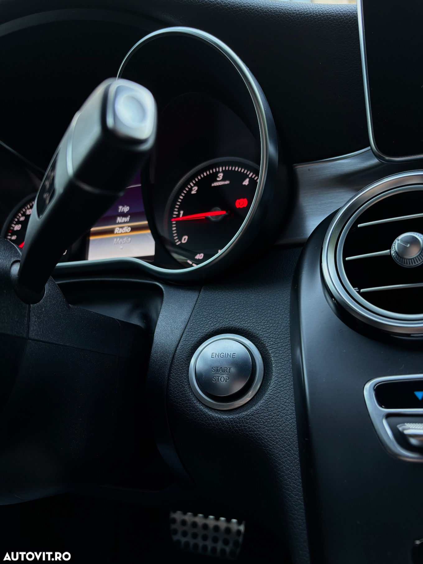 Mercedes-Benz C 250 d Coupe 4MATIC Aut. - 38