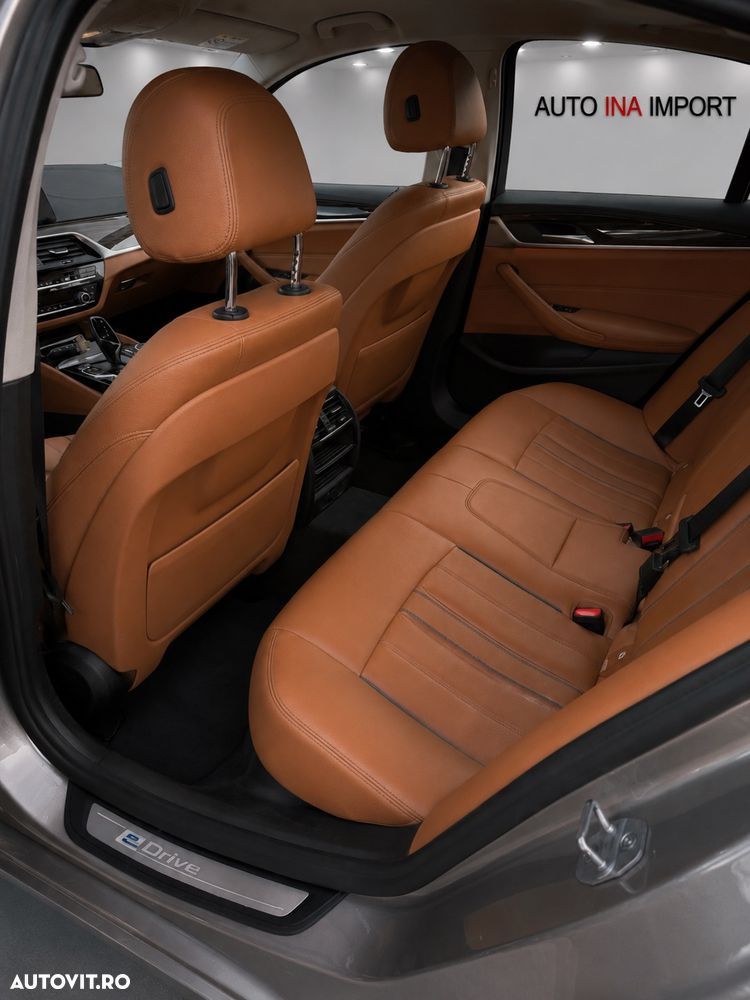 BMW Seria 5 530e Aut. Luxury Line - 8