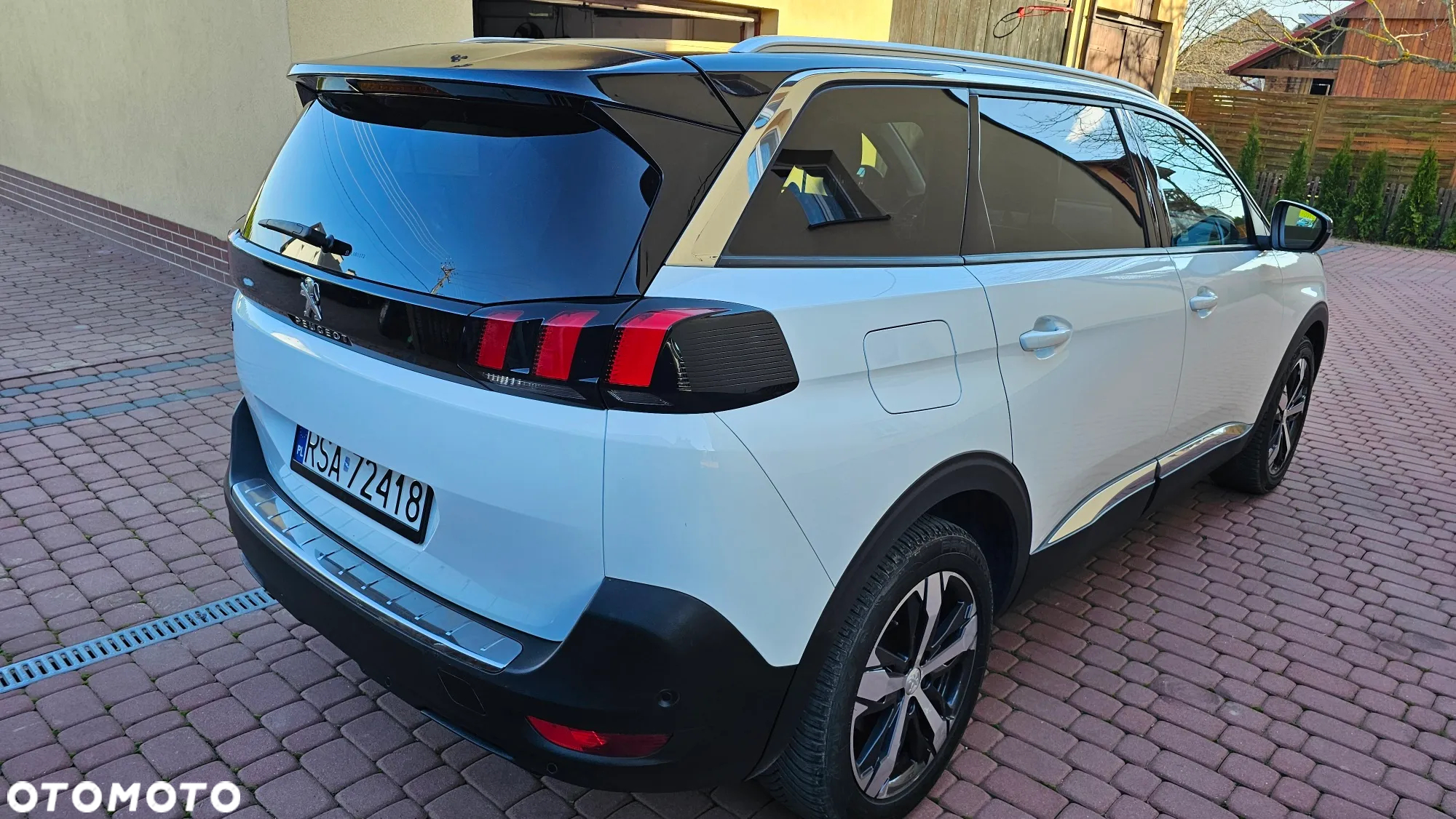 Peugeot 5008 1.5 BlueHDi Allure Pack S&S EAT8 - 21