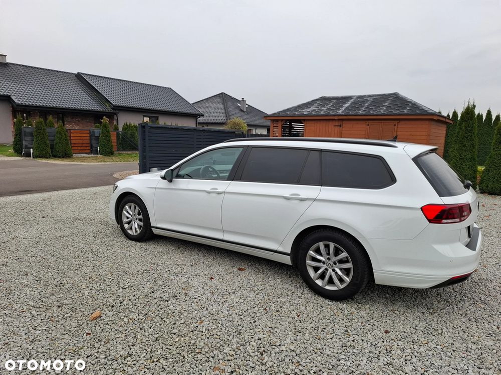 Volkswagen Passat 2.0 TDI EVO Elegance - 6