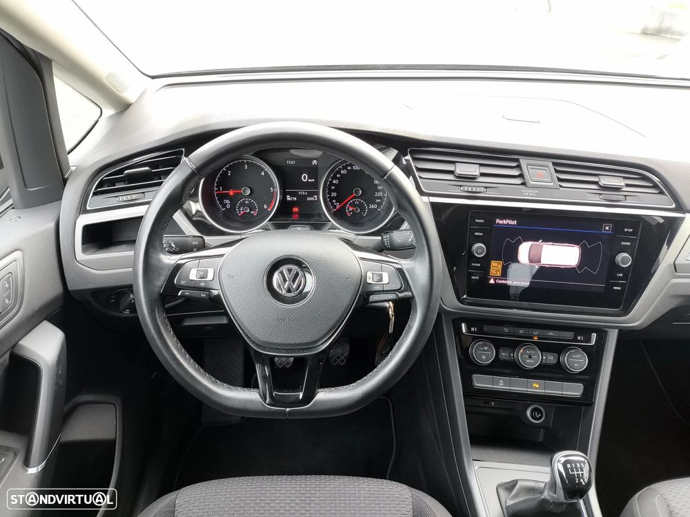 VW Touran 2.0 TDI Confortline - 7