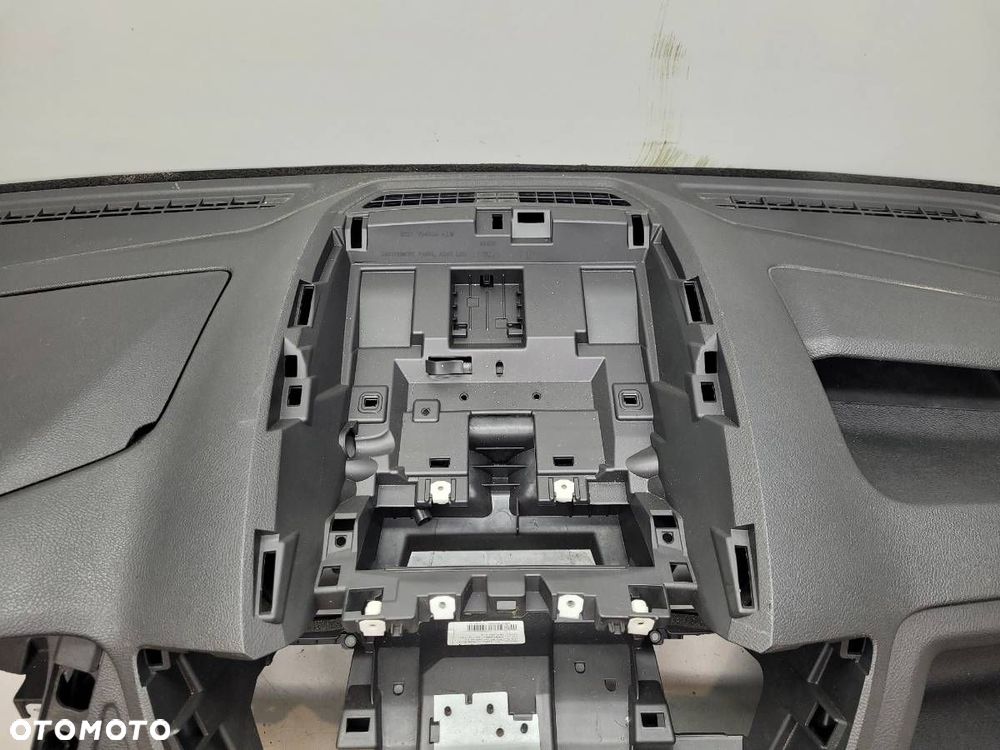 KOKPIT DESKA ROZDZIELCZA KONSOLA FORD TRANSIT MK8 EU - 9