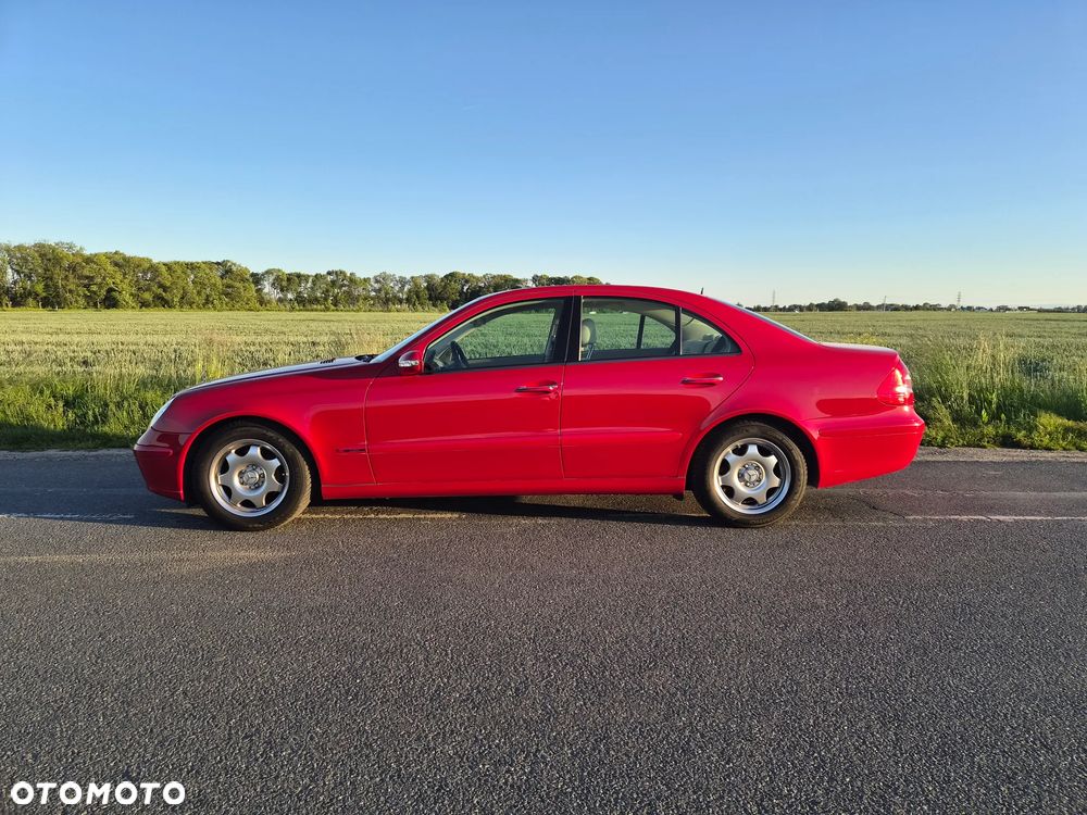 Mercedes-Benz Klasa E 320 Classic - 9